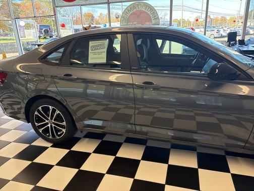 2024 Volkswagen Jetta 1.5T Sport