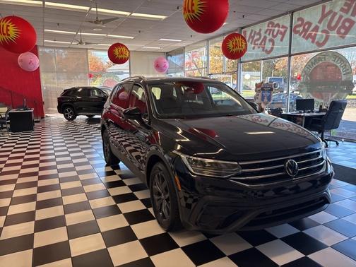 2022 Volkswagen Tiguan 2.0T SE
