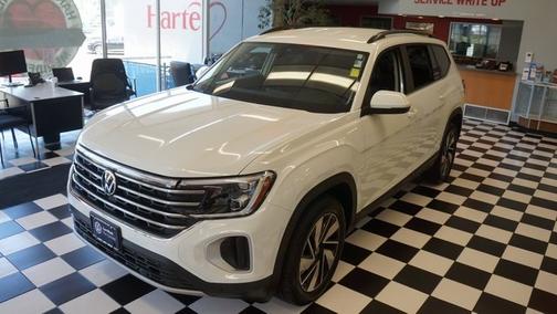 2025 Volkswagen Atlas 2.0T SE