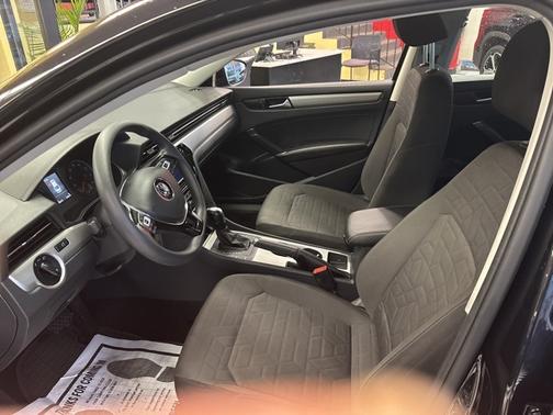 2020 Volkswagen Passat 2.0T S