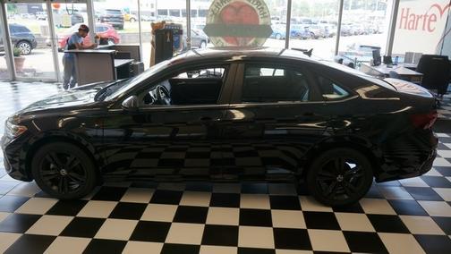 2022 Volkswagen Jetta 1.5T SE