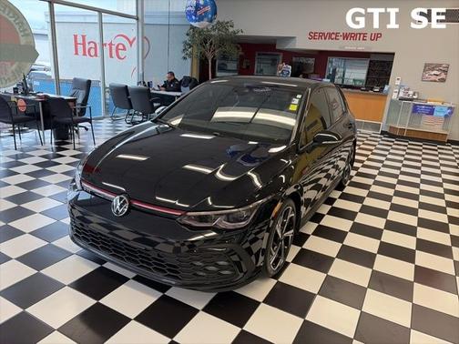 2024 Volkswagen Golf GTI 2.0T SE