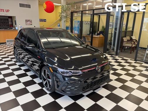 2024 Volkswagen Golf GTI 2.0T SE