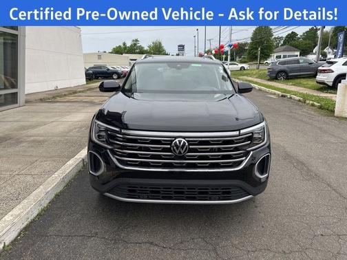 Deep Black Pearl Effect 2025 Volkswagen Atlas 2.0T SEL