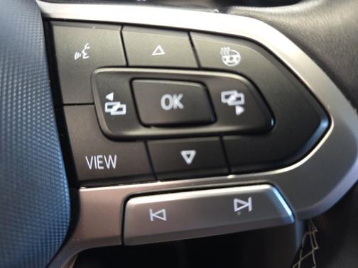 2023 Volkswagen Taos 1.5T SEL