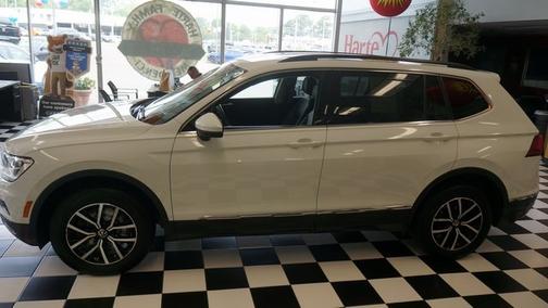 2021 Volkswagen Tiguan 2.0T SE