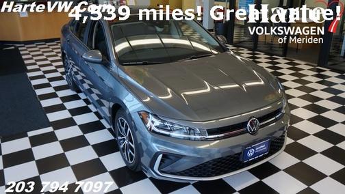 2025 Volkswagen Jetta 1.5T SE