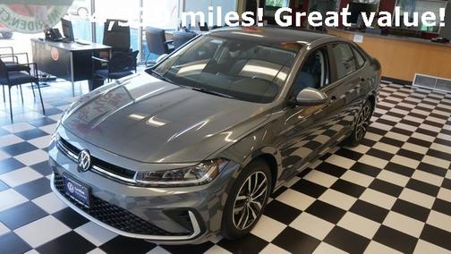 2025 Volkswagen Jetta 1.5T SE