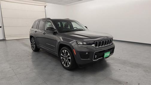 2022 Jeep Grand Cherokee Overland