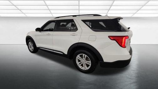Star White Metallic Tri-Coat 2020 Ford Explorer XLT