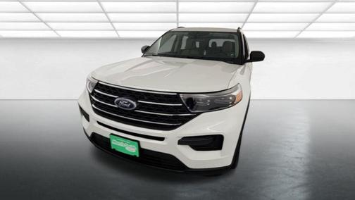 Star White Metallic Tri-Coat 2020 Ford Explorer XLT