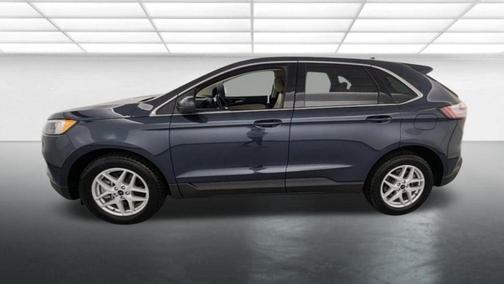 Blue Metallic 2023 Ford Edge SEL