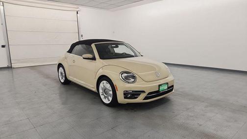 2019 Volkswagen Beetle 2.0T SE