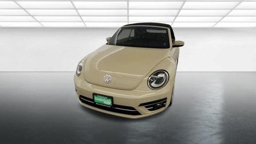 2019 Volkswagen Beetle 2.0T SE
