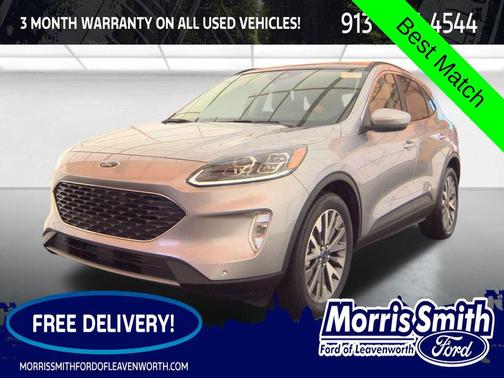 Iconic Silver Metallic 2022 Ford Escape Titanium