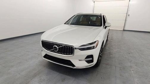 2022 Volvo XC60 B6 Inscription
