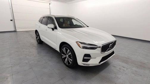 2022 Volvo XC60 B6 Inscription