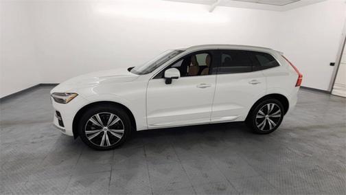 2022 Volvo XC60 B6 Inscription