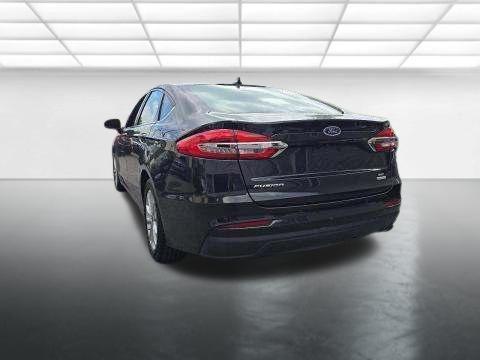 Black Metallic 2020 Ford Fusion SE