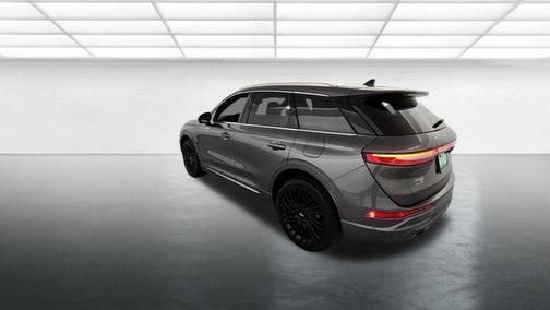 Asher Gray Metallic Clearcoat 2022 Lincoln Corsair Reserve