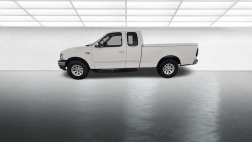 Oxford White Clearcoat 2000 Ford F-150 XL