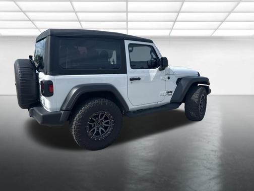 Bright White Clearcoat 2021 Jeep Wrangler Sport S
