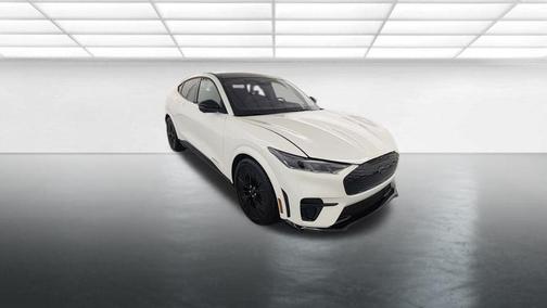 Star White Metallic Tri-Coat 2025 Ford Mustang Mach-E GT