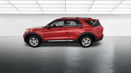 Rapid Red Metallic Tinted Clearcoat 2023 Ford Explorer XLT