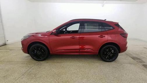 2025 Ford Escape ST-Line Elite