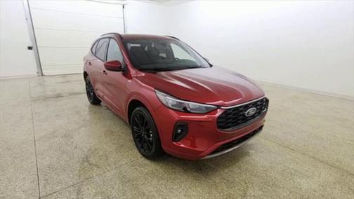 2025 Ford Escape ST-Line Elite