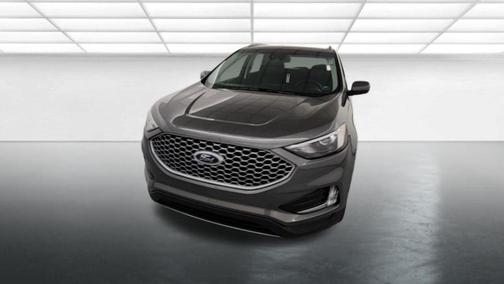 Carbonized Gray Metallic 2023 Ford Edge SEL