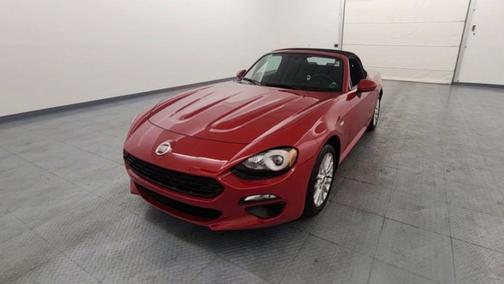 2018 FIAT 124 Spider Base