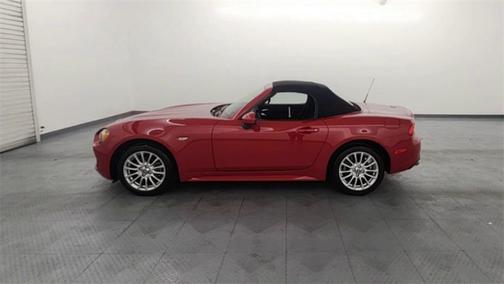2018 FIAT 124 Spider Base
