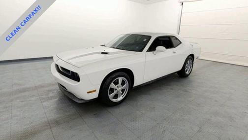 2010 Dodge Challenger SE