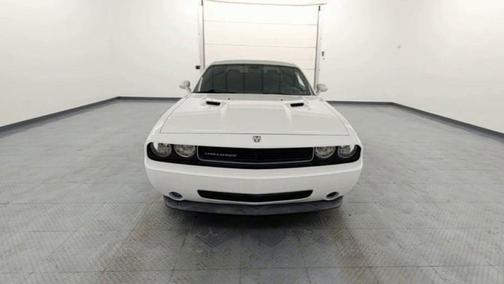 2010 Dodge Challenger SE
