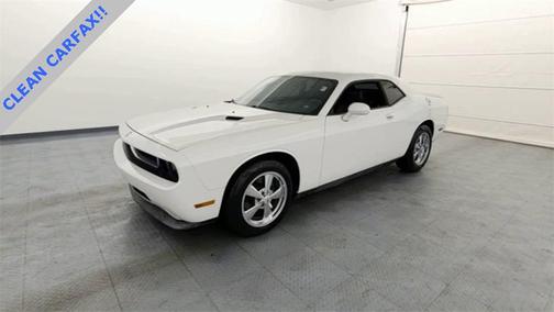 2010 Dodge Challenger SE