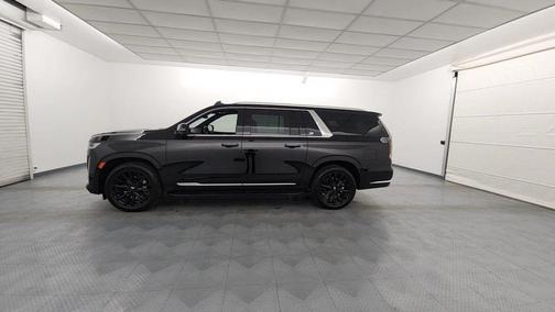 2024 Cadillac Escalade ESV Premium Luxury