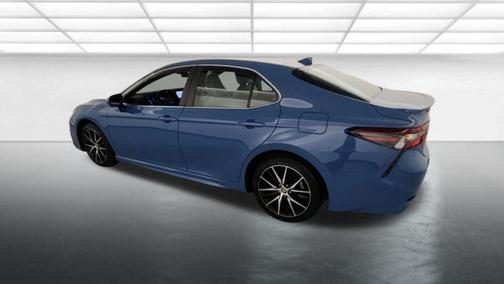 Blue 2023 Toyota Camry SE