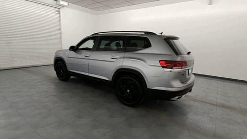 2023 Volkswagen Atlas 3.6L SE w/Technology