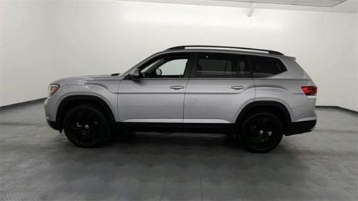 2023 Volkswagen Atlas 3.6L SE w/Technology