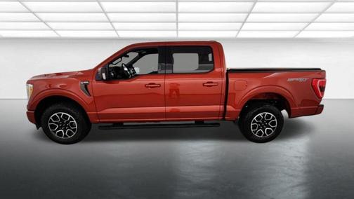 Hot Pepper Red Metallic Tinted Clearcoat 2023 Ford F-150 XLT