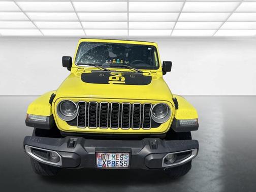 High Velocity Clearcoat 2024 Jeep Wrangler 4-Door Sahara