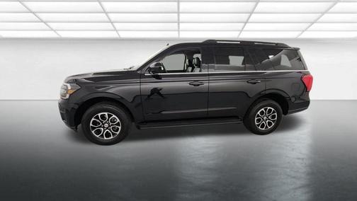 Black Metallic 2024 Ford Expedition XLT