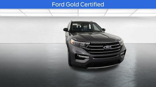Carbonized Gray Metallic 2024 Ford Explorer XLT
