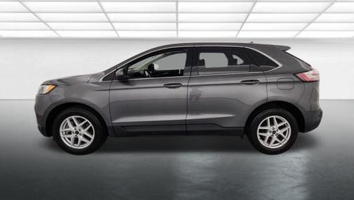 Carbonized Gray Metallic 2023 Ford Edge SEL