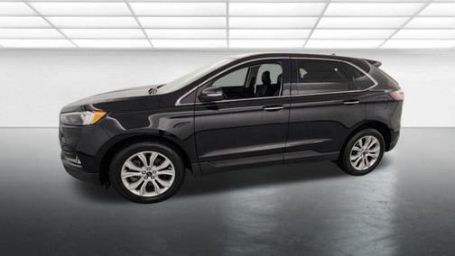 Agate Black Metallic 2024 Ford Edge Titanium