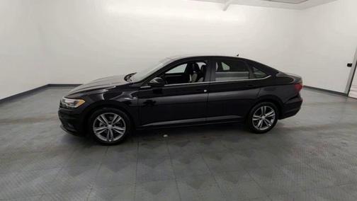 2021 Volkswagen Jetta 1.4T R-Line