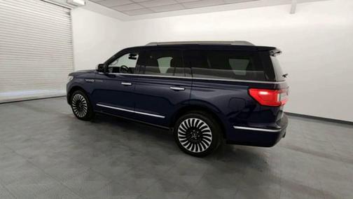 2018 Lincoln Navigator Black Label