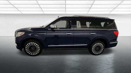 2018 Lincoln Navigator Black Label