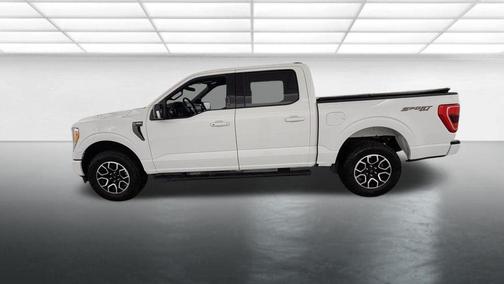 Oxford White 2023 Ford F-150 XLT